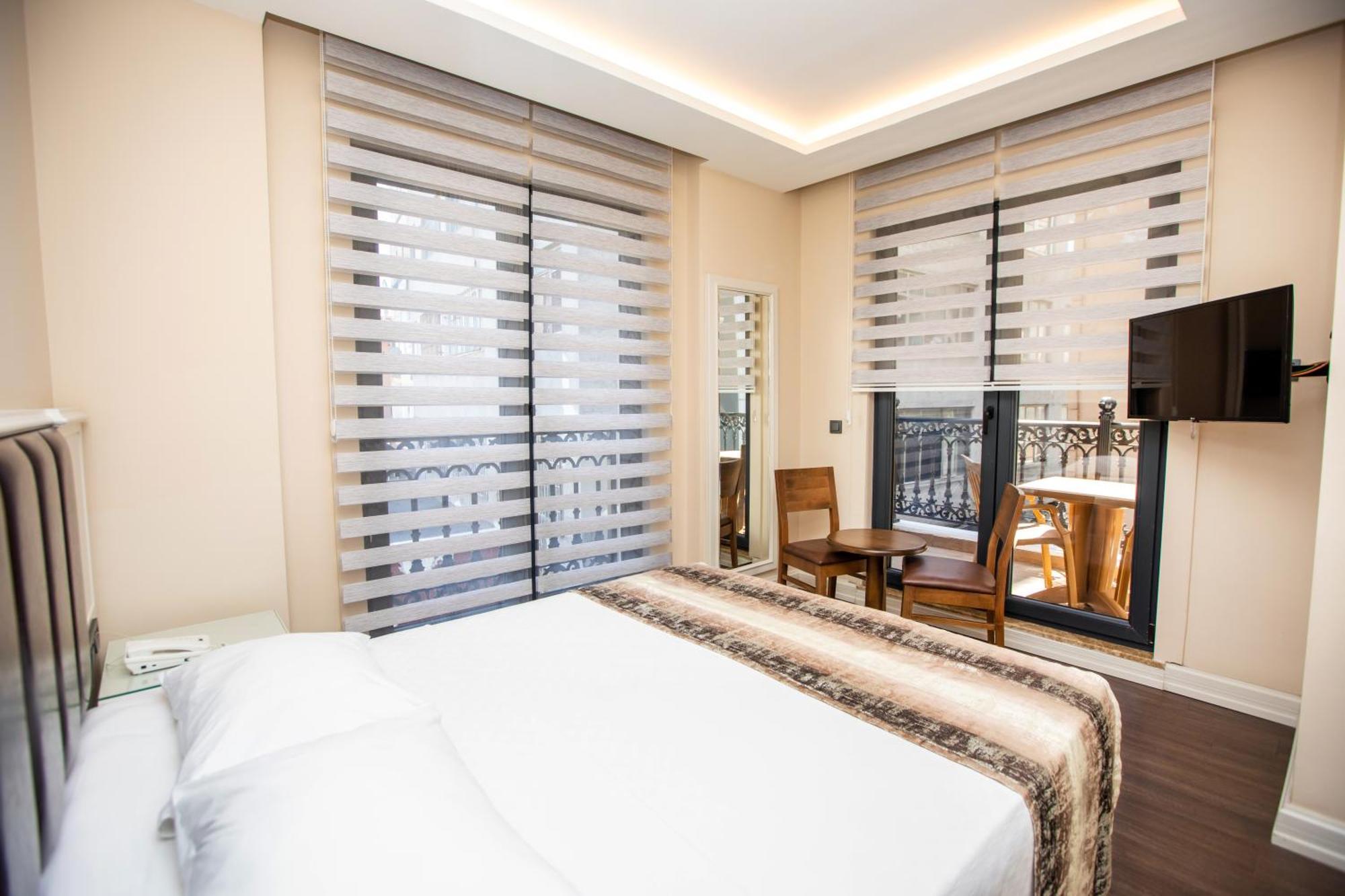 Opatija Hotel Provincia di Provincia di Istanbul Esterno foto